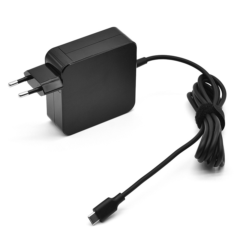 Laptop Accessories Dell - شاحن محول طاقة 65 واط 20